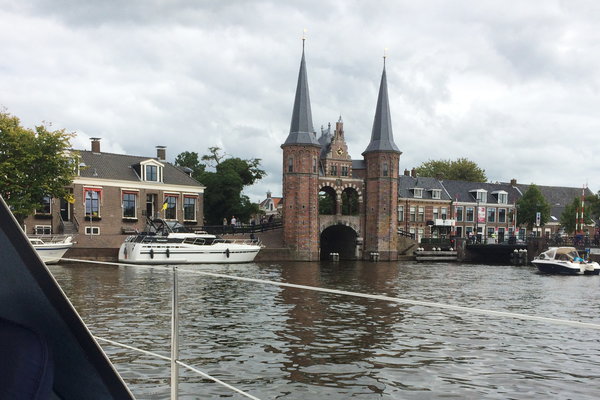 To an round Sneek (Woudsend Slooten Sneek)