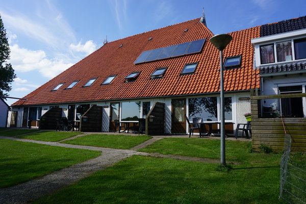 Holiday home Tsjirk - 6 people